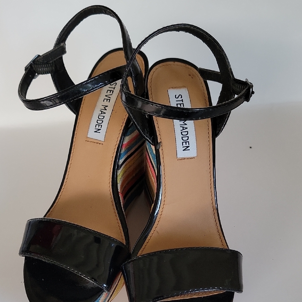 Steve Madden P-Sophia Black and Multicolor Striped Wedges Size 6.5 - Picture 5 of 7